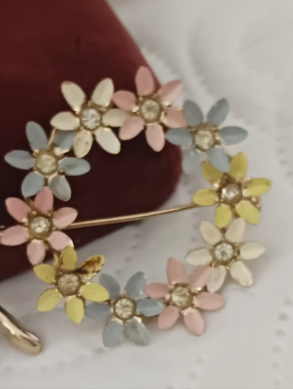 Vintage Wishbone Pastel Floral Brooch and Pin Set - Multicolor Flower Jewelry